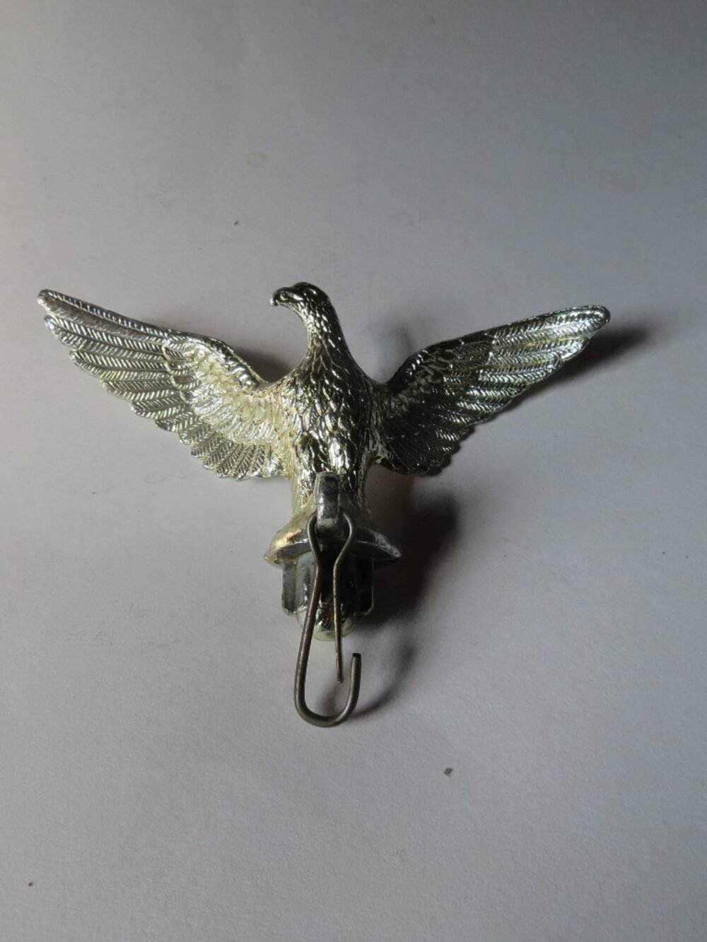 Vintage Cast Metal Spread Wing Eagle flag pole topper Gold Tone Americana